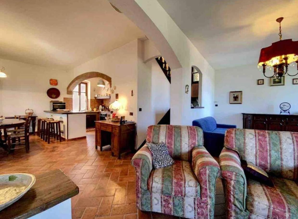 La Villa Del Borgo Маса Маритима Екстериор снимка