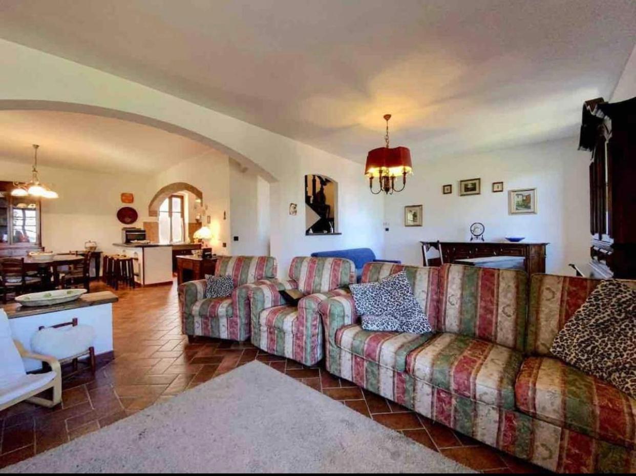 La Villa Del Borgo Маса Маритима Екстериор снимка